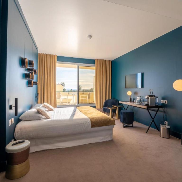 Casino Hôtel des Palmiers - Chambre Double Confort avec Terrasse - 4