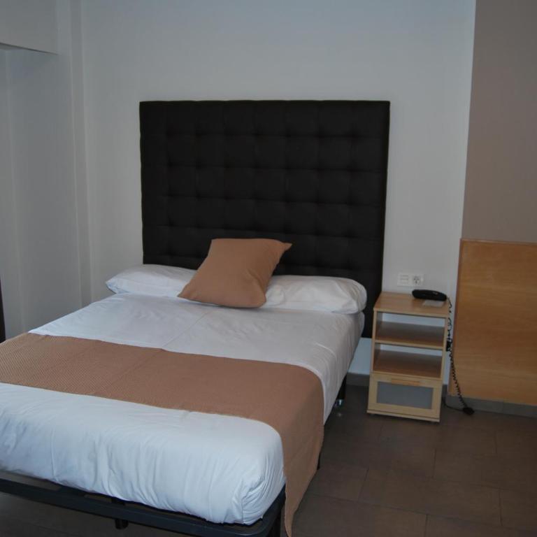 Estudiotel Alicante - Triple Room - 16