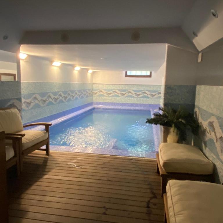 Chalet Boutique con chimenea y indoor pool - Villa - 51