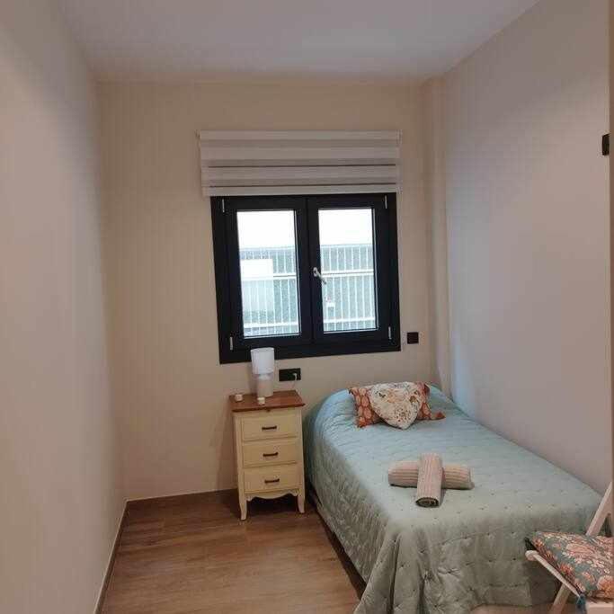 Estupendo Piso Nuevo en Playa Victoria - Apartamento de 3 dormitorios - 31