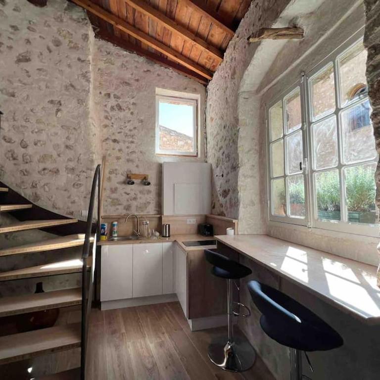 Loft en plein cœur du village - Maison 1 Chambre - 1