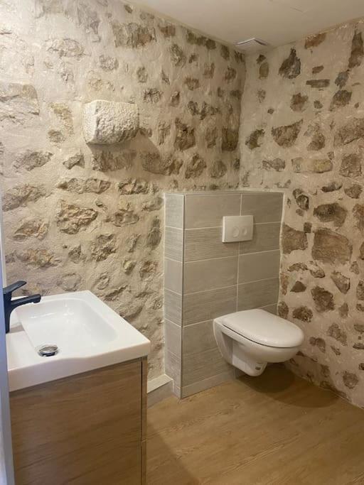 Loft en plein cœur du village - Maison 1 Chambre - 8