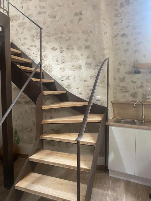 Loft en plein cœur du village - Maison 1 Chambre - 10
