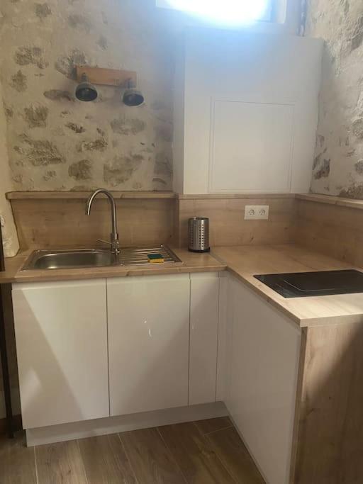 Loft en plein cœur du village - Maison 1 Chambre - 21