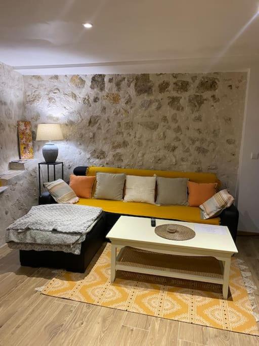 Loft en plein cœur du village - Maison 1 Chambre - 22