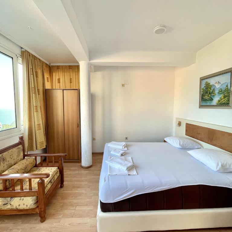 Adriatic Apartments - Two-Bedroom Apartment - 8