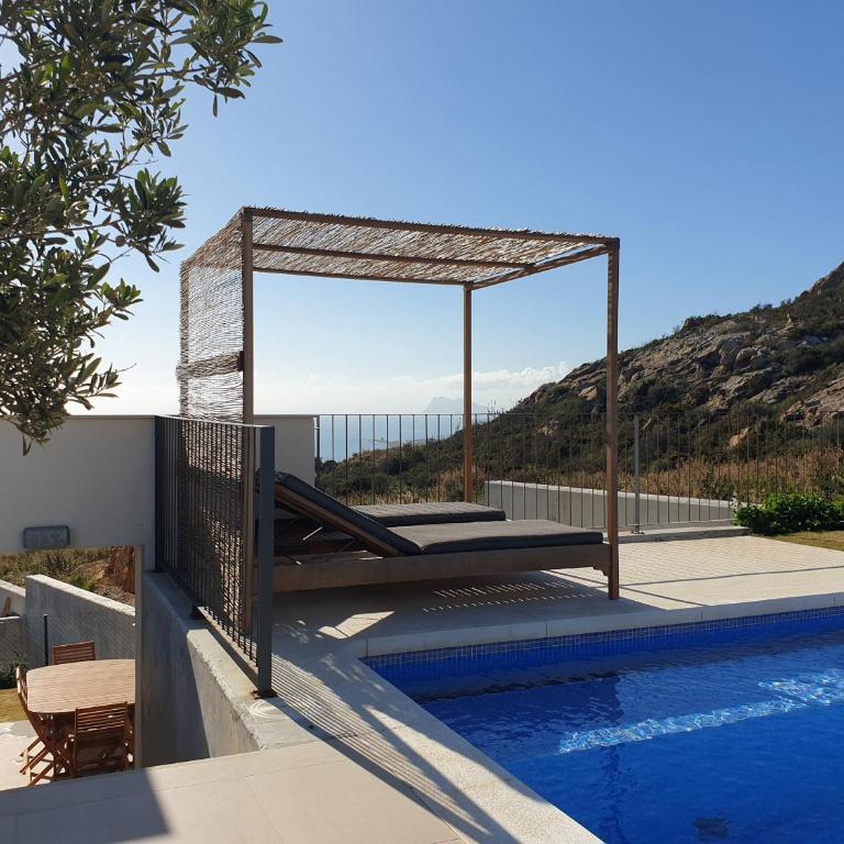 2260-Luxury villa with private pool and seaview - Villa con piscina privada - 37