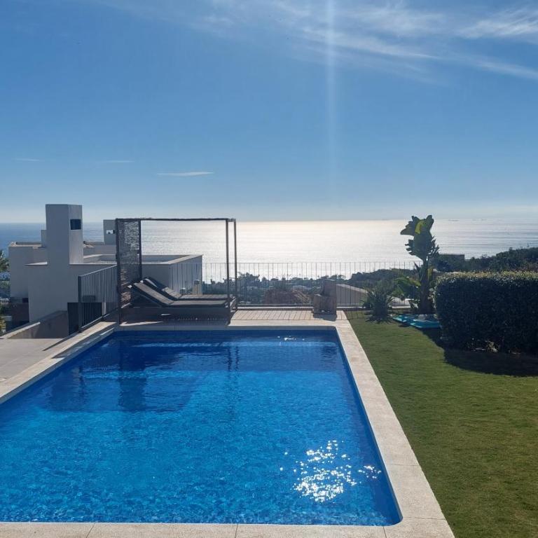 2260-Luxury villa with private pool and seaview - Villa con piscina privada - 10