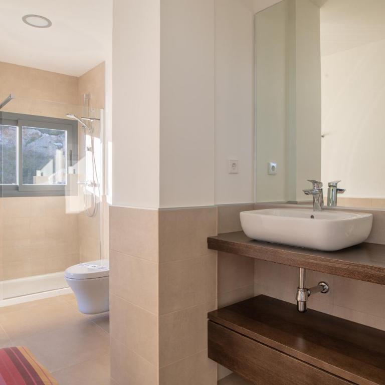 2260-Luxury villa with private pool and seaview - Villa con piscina privada - 31