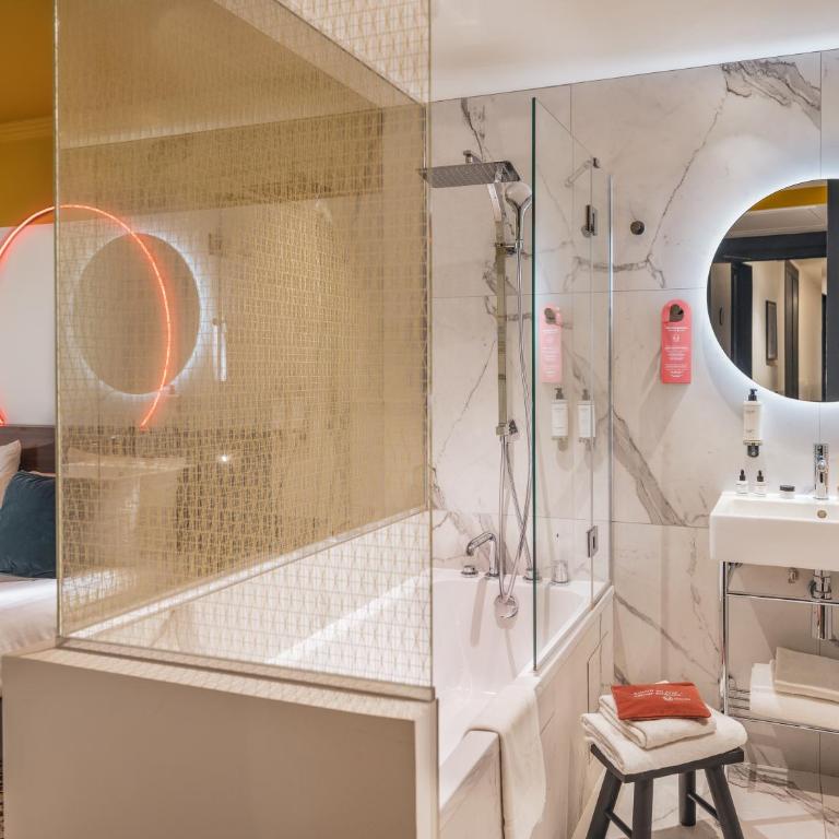 Seven Hotel Paris - Chambre Double Deluxe - 3
