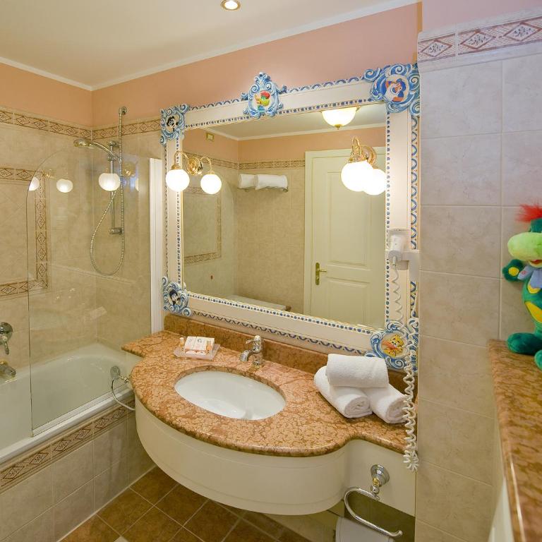 Gardaland Hotel - Camera A a Tema Roulette - 1