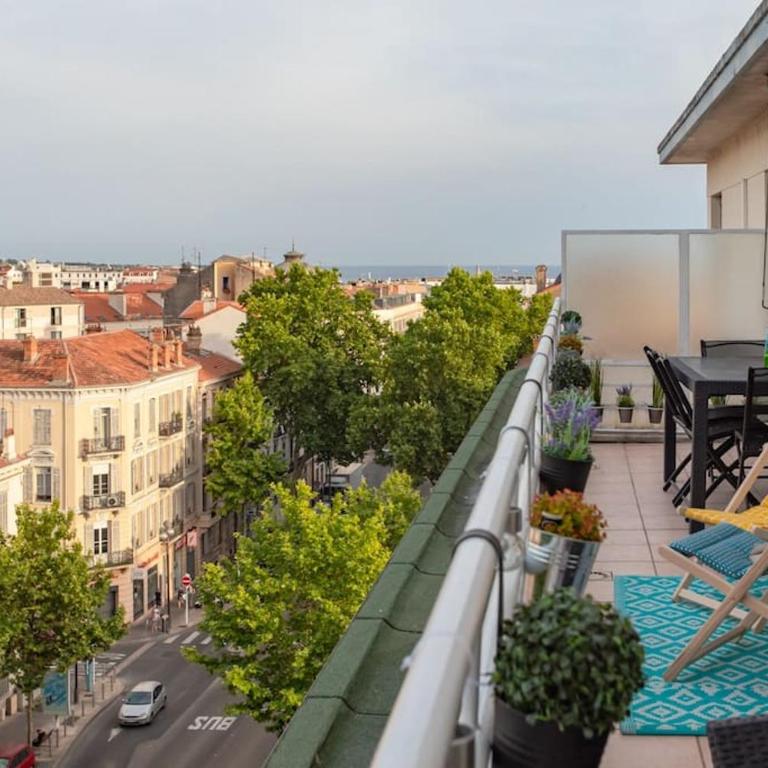 C5 - Staywiz us - 2 BDR Blvd Carnot - 10 min Palais - AC & Terrace Sea View - Appartement 2 Chambres - 2