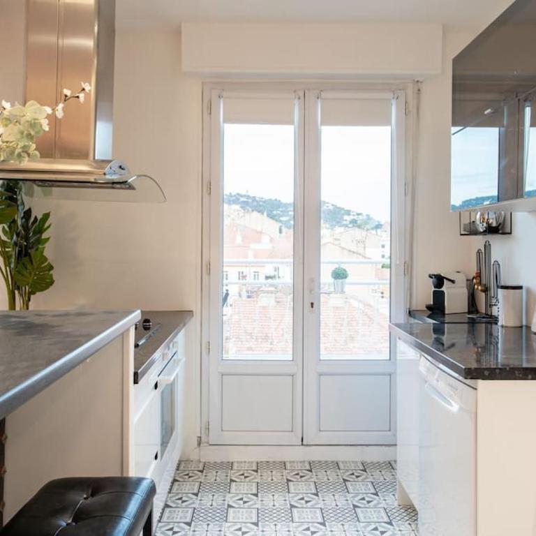 C5 - Staywiz us - 2 BDR Blvd Carnot - 10 min Palais - AC & Terrace Sea View - Appartement 2 Chambres - 12