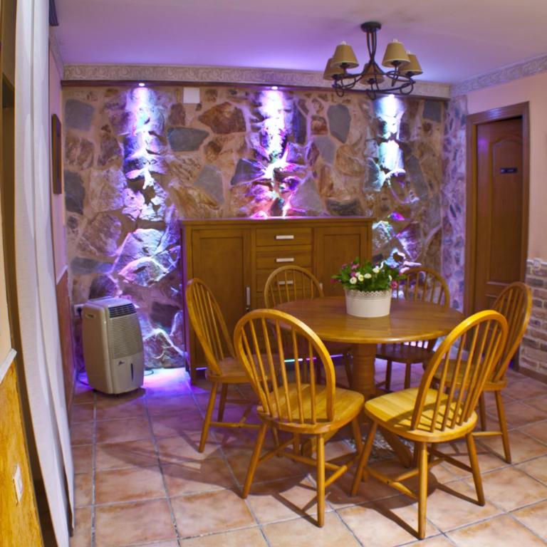 Posada de Peregrinos - Habitación Doble Estándar con baño compartido - 9