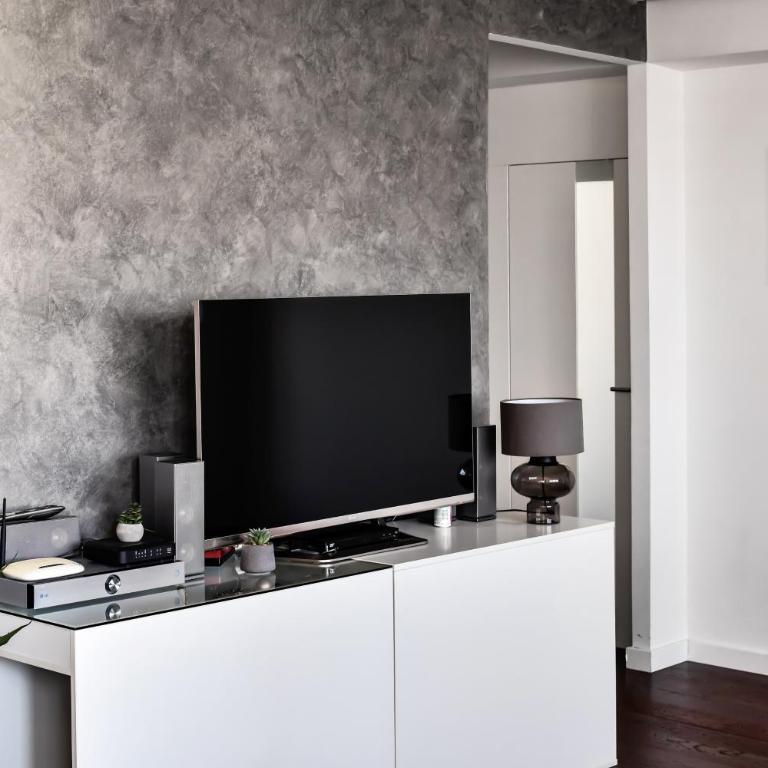 2 bedroom Penthouse in city center, free parking - Apartman sa 2 Spavaće Sobe - 11