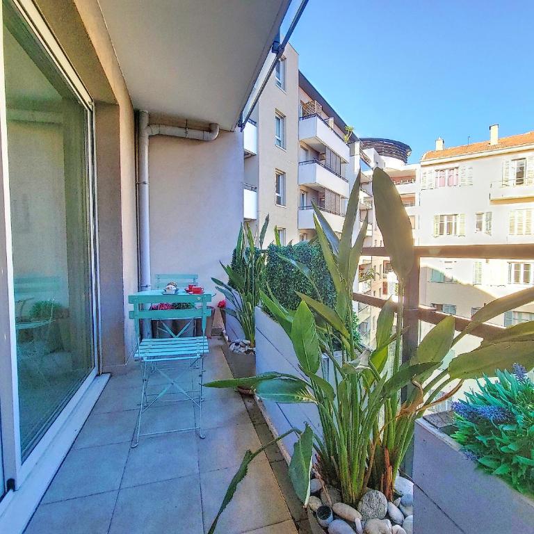 Nestor&Jeeves - FRESCO - Central - Very close sea - Balcony - Appartement avec Balcon - 3