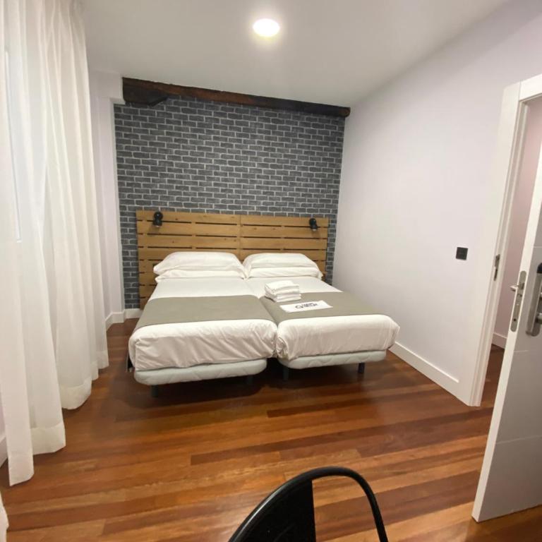 Casual Mardones Bilbao - Habitación Doble con baño privado - 2 camas - 5