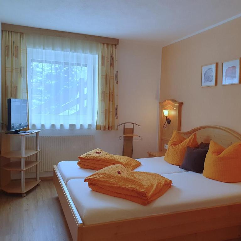 Ferienheim Gasteig - Apartment mit 2 Schlafzimmern - 1
