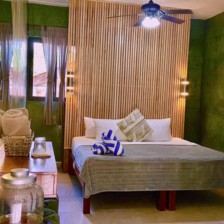 Playa Canek Beachfront Eco Hotel - Habitación Doble Estándar - 1
