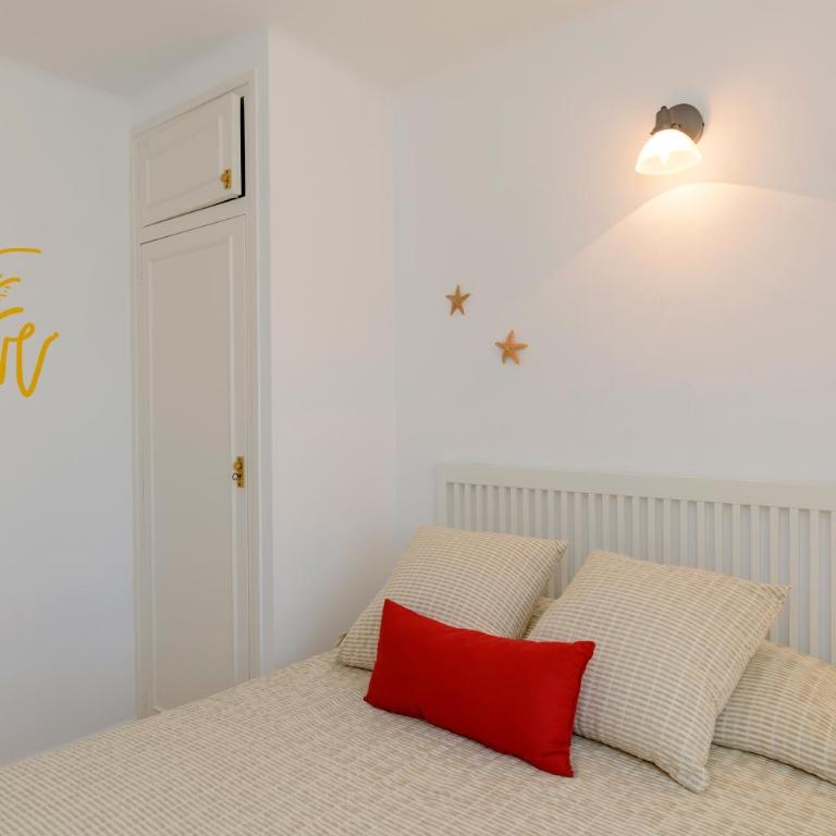 A 3 minutos de la playa. Cerca del centro - Three-Bedroom Apartment - 14
