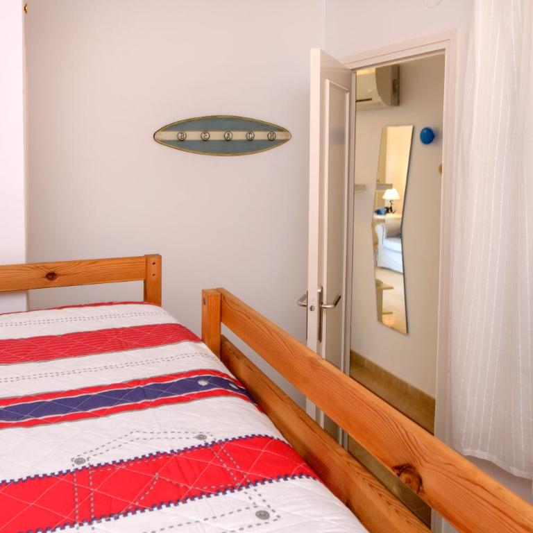 A 3 minutos de la playa. Cerca del centro - Three-Bedroom Apartment - 18