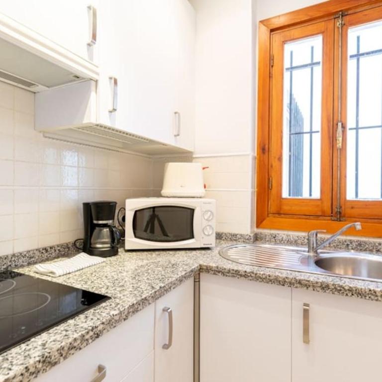 AC Apartamento Familiar fantástica localizacion - Two-Bedroom Apartment - 30
