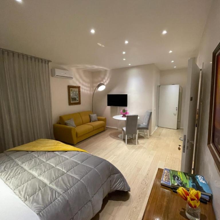 My Comfort - Habitación con cama grande y bañera de hidromasaje - 14