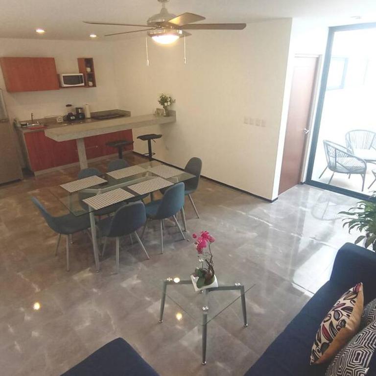 Apartment with excellent location! near Altabrisa - Apartamento de 2 dormitorios - 24