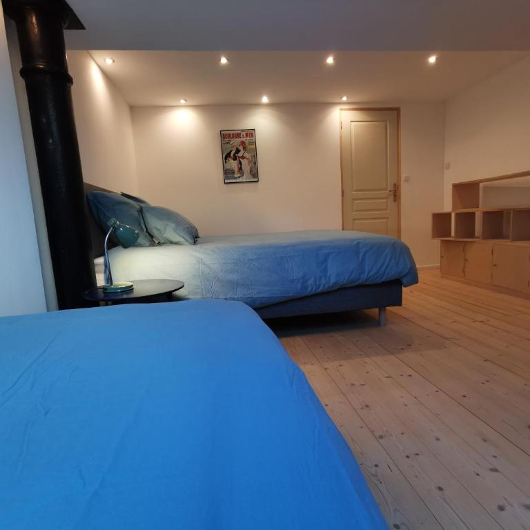 Ancien magasin type loft 145 m2 centre ville - Appartement - Rez-de-Chaussée - 9