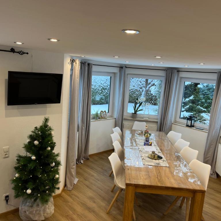 Maisonette Apartment DHH Zugspitzblick mit eigenem Garten - Maisonette-Apartment - 11