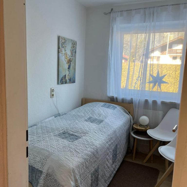 Maisonette Apartment DHH Zugspitzblick mit eigenem Garten - Maisonette-Apartment - 8