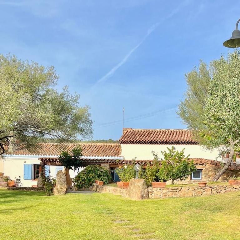 ISS Travel, Li Funnesi House - with private garden, air-condition and two bathrooms - Villa con 2 Camere da Letto - 1