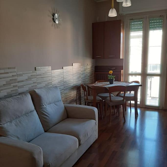 MìCè ottima soluzione per il centro e la Svizzera - Appartement Standard 2 Chambres - 11