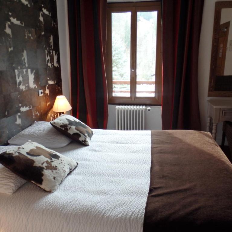 Hôtel Viallet - Chambre Double Supérieure - 6