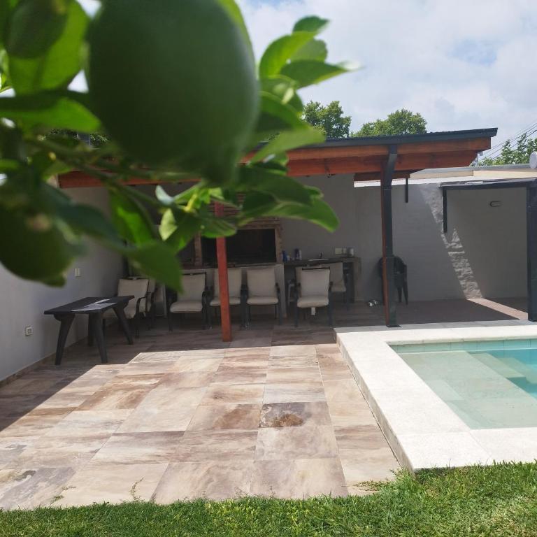 Pueblo Maschwitz - Three-Bedroom House - 2