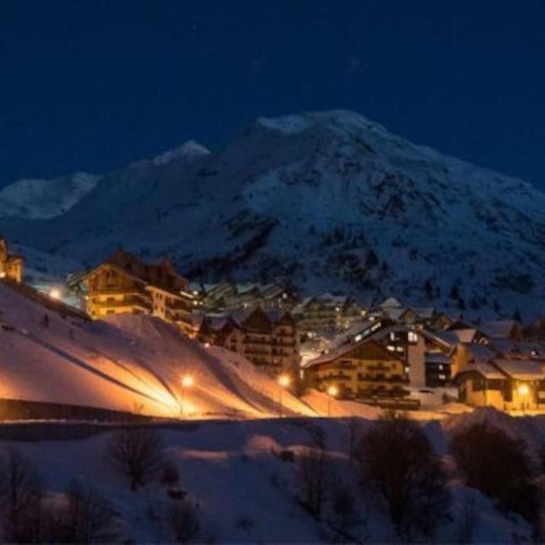 Le Chalerick - Appartement chalet d'exception 4 étoiles - skis aux pieds - 70 m2 entièrement rénové, idéal pour 6 à 8 personnes - Appartement Supérieur - 57