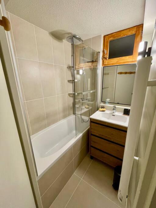 Le Chalerick - Appartement chalet d'exception 4 étoiles - skis aux pieds - 70 m2 entièrement rénové, idéal pour 6 à 8 personnes - Appartement Supérieur - 29