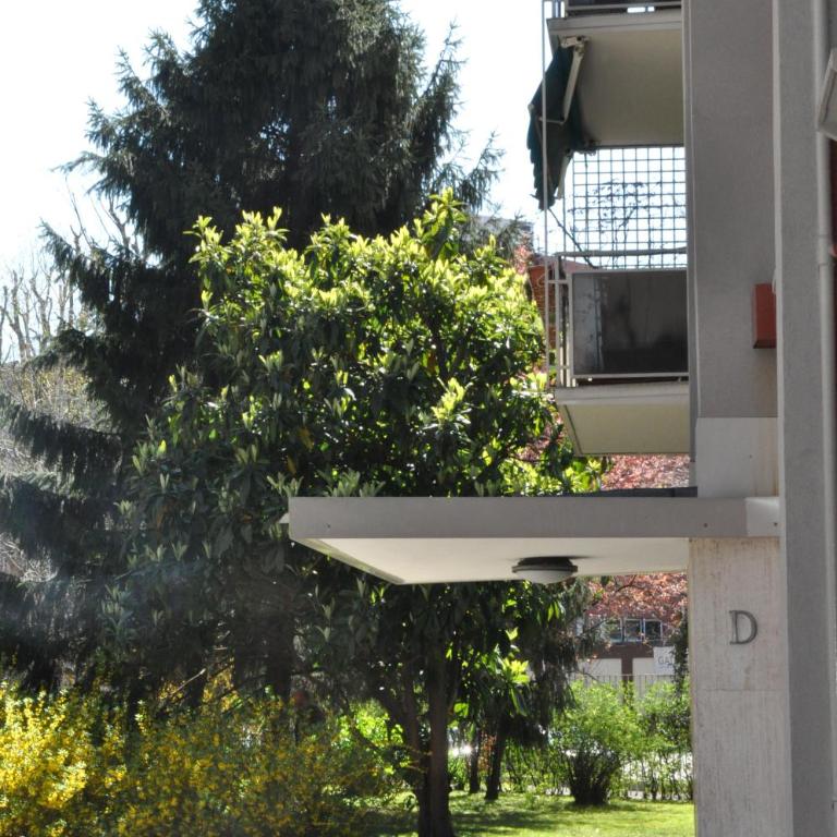 MiCo GARDEN VIEW CITYLIFE EXECUTIVE APARTMENT - Two-Bedroom Apartment - 3