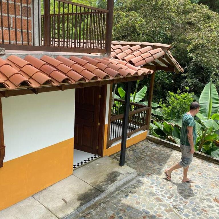 River house - Apartment with Garden View - 9