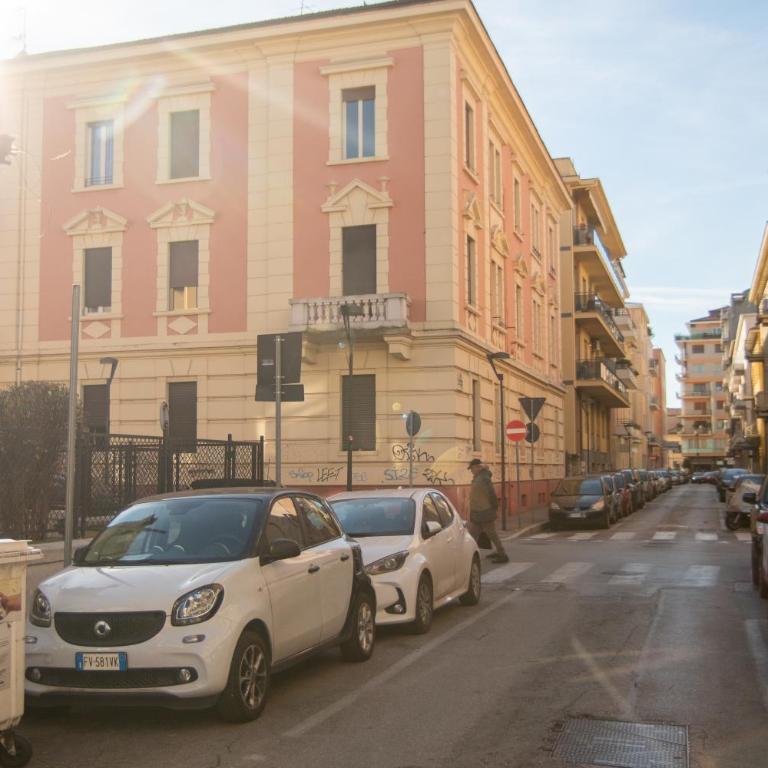 3 Esclusive Suite con Balconi a 350m dal Mare, Pescara Centro, Parcheggio Pubblico a 500m - Appartamento con 3 Camere da Letto - 26