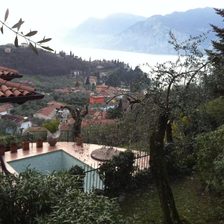 red house conditioned whit pool enchanting lake view - Villa con Piscina Privata - 7