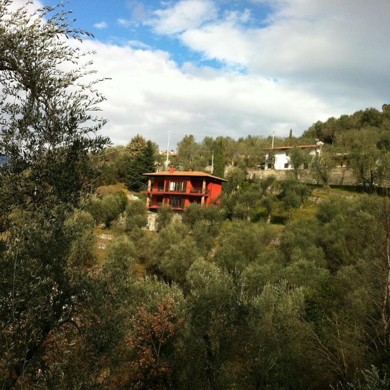 red house conditioned whit pool enchanting lake view - Villa con Piscina Privata - 19