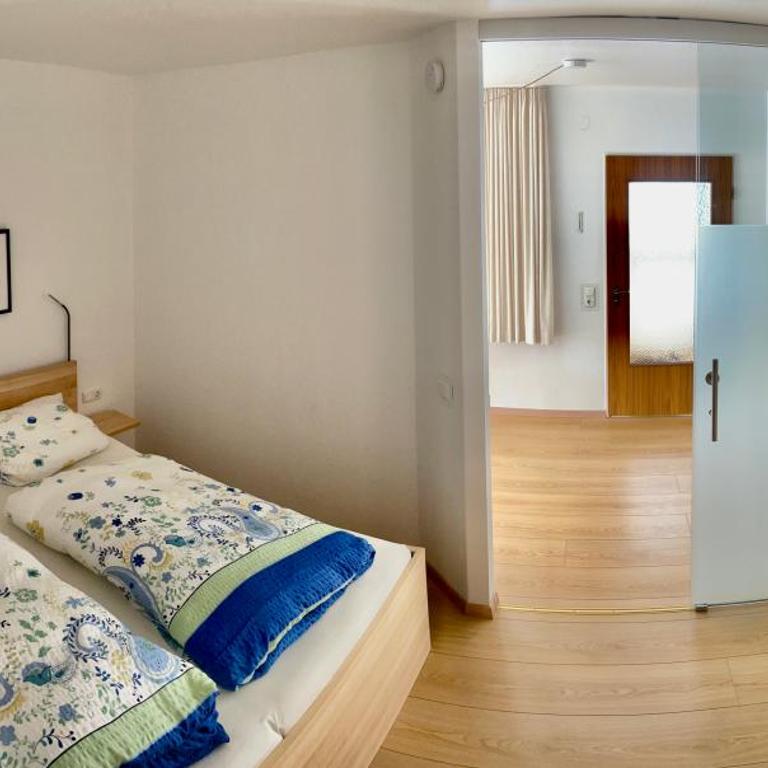 Ferienwohnung Gästehaus Am Buchenbichl - Superior Apartment mit 1 Schlafzimmer, Balkon und Terrasse - 3