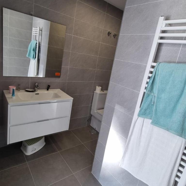 Cangas de onis a orillas del río Sella - Apartamento de 2 dormitorios - 9