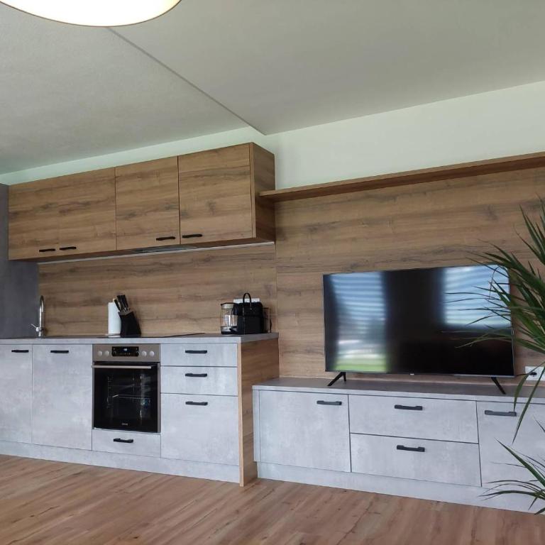Apart Haselbach - Apartment mit 2 Schlafzimmern und Dusche - 1