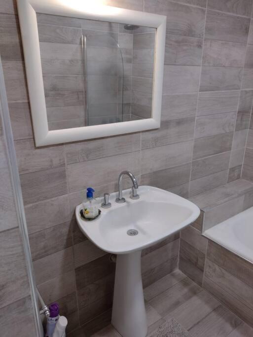 Hermoso Departamento al Mar - Solo Familias -USD 180 x noche -Blue- - Apartment - 10