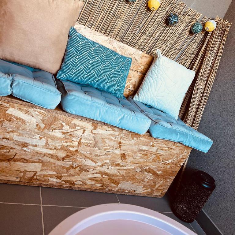 SUPERBE STUDIO AVEC PLACE DE PARKING - Appartamento con 1 Camera da Letto - 11