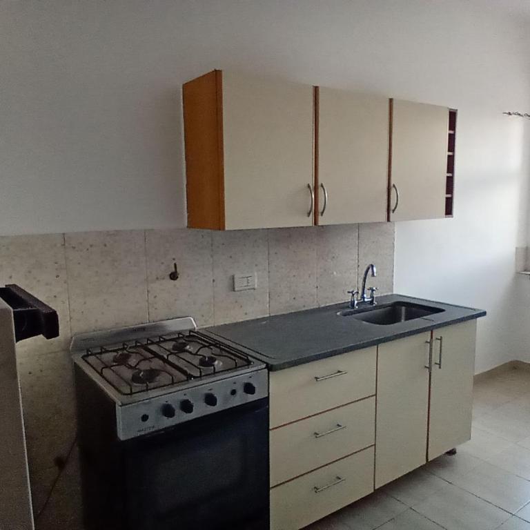 Departamento temporario consultar estacionamiento - Apartamento de 2 dormitorios - 6