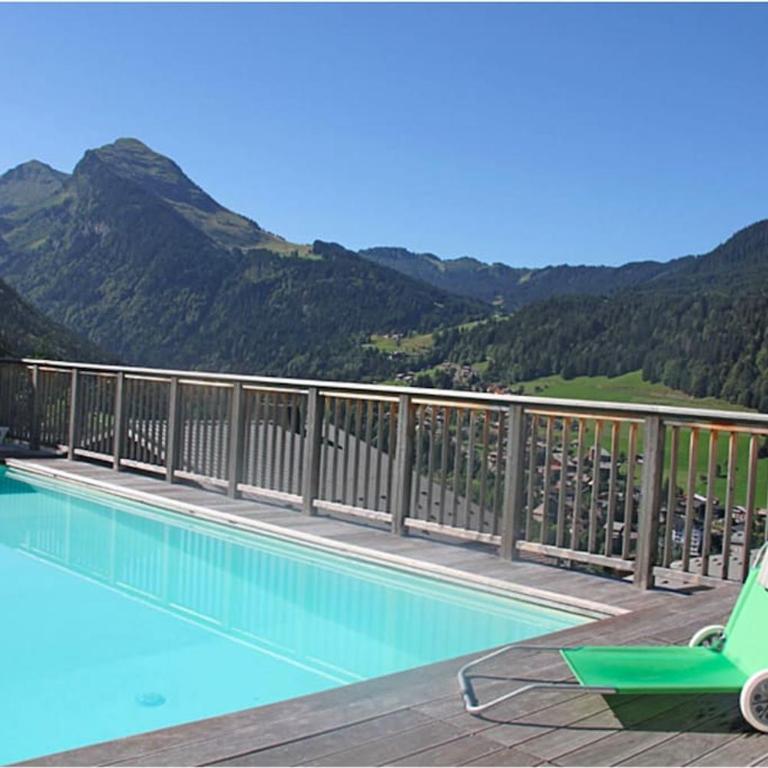 2 bed Chalet, sleeps 5 with shared pool - Morzine - Chalet 2 Chambres - 2