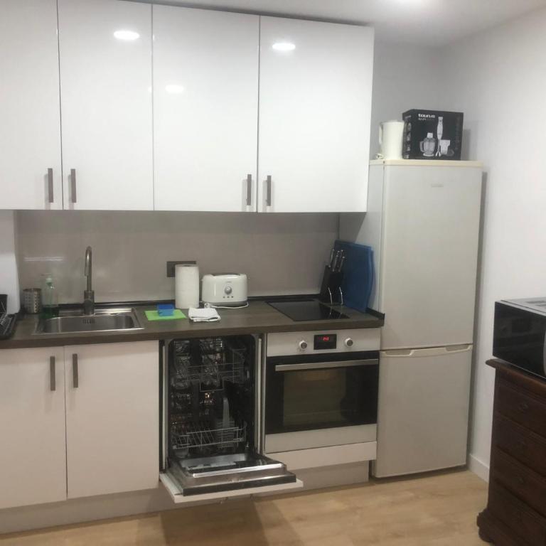 San Patricio 7 Soleado y Cerca del Centro - Apartamento de 2 dormitorios - 88